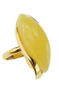 Серебряное кольцо с янтарем в позолоте «Монро»