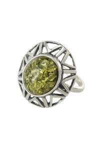 Серебряное кольцо с янтарным кабошоном зеленого оттенка