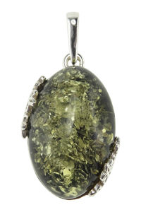 Серебряный кулон с янтарем «Камея»