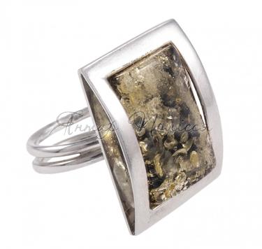 Серебряное кольцо-печатка с камнем