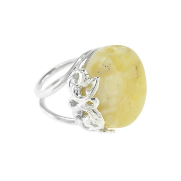 Серебряное кольцо с камнем янтаря «Юджина»
