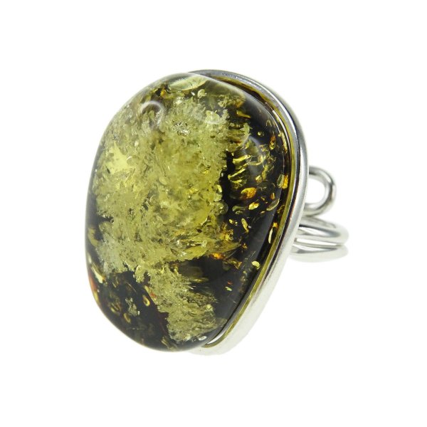 Серебряное кольцо с камнем янтаря «Кайла»