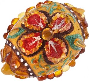 Сувенир «Писанка» инкрустированная янтарем