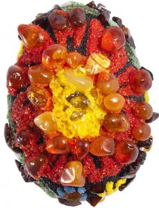 Сувенір «Писанка» інкрустована бурштином