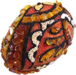 Сувенир «Писанка» инкрустированная янтарем