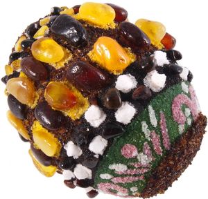 Сувенир «Писанка» инкрустированная янтарем