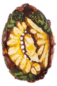 Сувенир «Писанка» инкрустированная янтарем