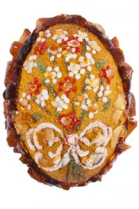 Сувенир «Писанка» инкрустированная янтарем