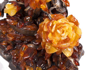 Подсвечник «Янтарная роза»