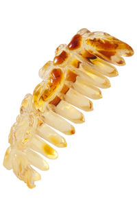 Сувенир из янтаря «Гребешок»