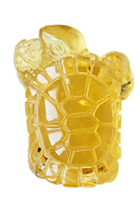 Статуэтка из янтаря «Черепаха»