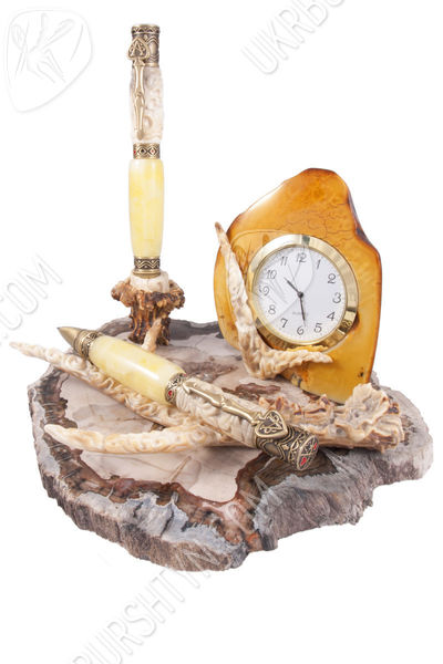 Настільний набір з різьбленим рогом козулі «Азарт»