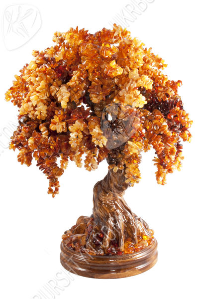 Дерево-бонсай с янтарными камнями