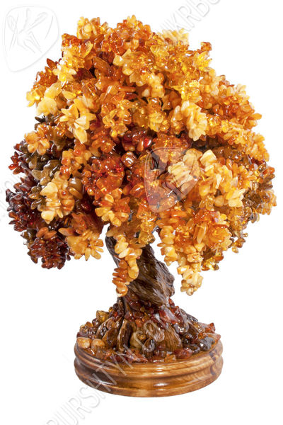 Дерево-бонсай с янтарными камнями