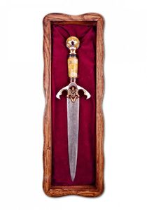 Кинжал инкрустированный янтарем/Vip