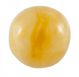 Куля з бурштину