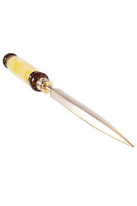 Нож для писем с янтарной рукояткой