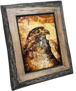 Картина з каменів бурштину «Сокіл»