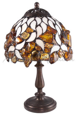 Лампа из янтаря и витражного стекла
