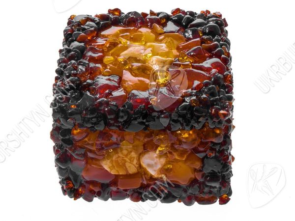 Авторская шкатулка «Инкрустация янтарём»