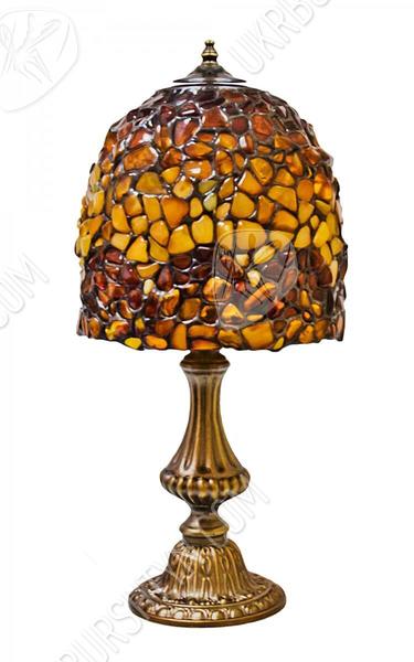 Лампа з бурштиновою мозаїкою